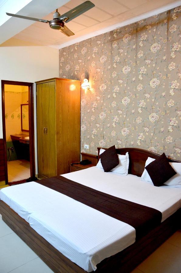 Hotel City Paradise Chandīgarh Exteriér fotografie